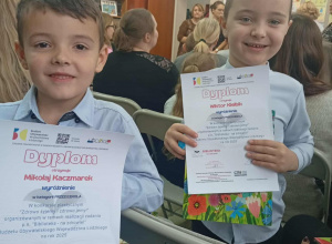 „Zdrowo żyjemy i zdrowo jemy” – przedszkolaki wyróżnione w konkursie plastycznym